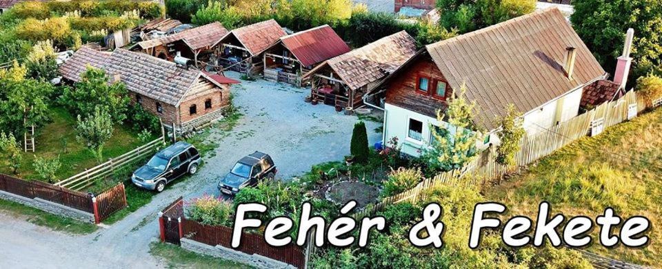 Casa Rustic Feher & Fekete Vendeghazak سوفاتا المظهر الخارجي الصورة