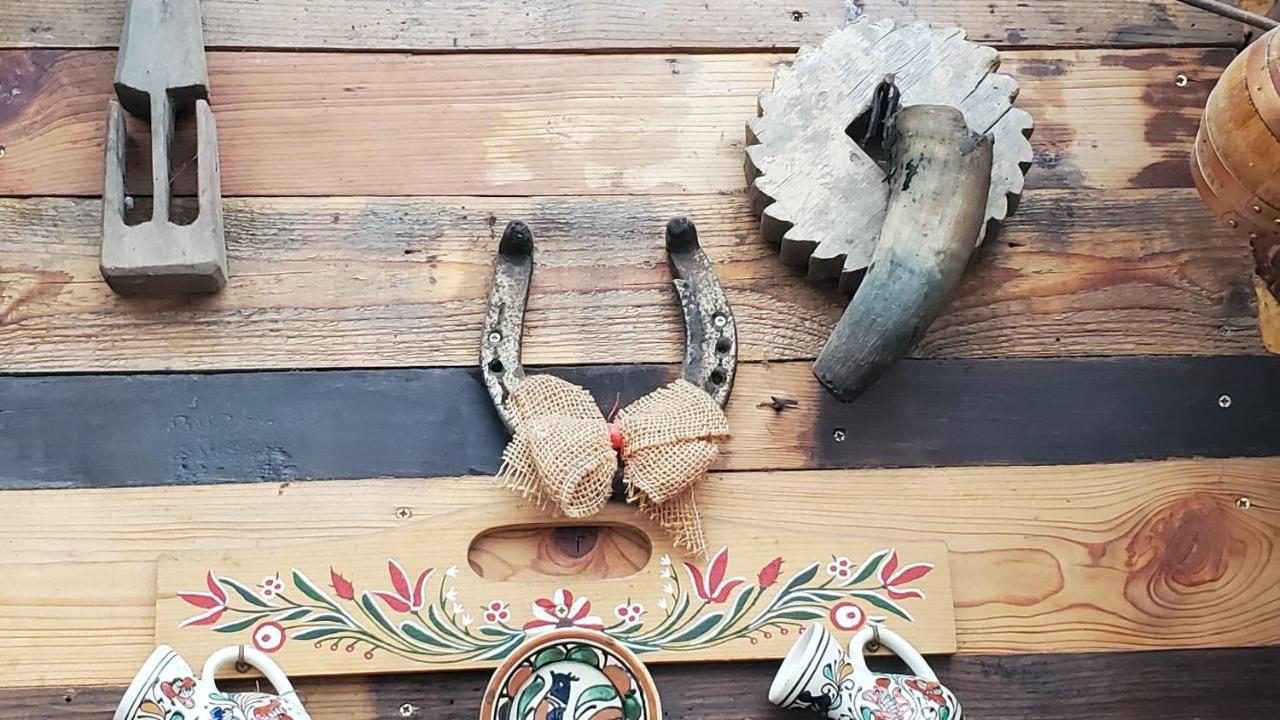 Casa Rustic Feher & Fekete Vendeghazak سوفاتا المظهر الخارجي الصورة