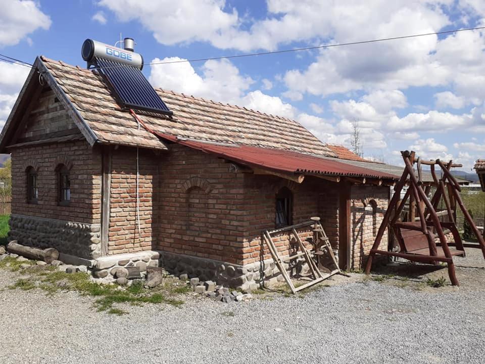 Casa Rustic Feher & Fekete Vendeghazak سوفاتا المظهر الخارجي الصورة