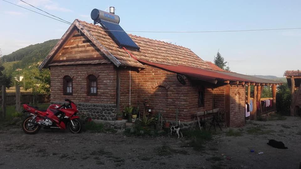 Casa Rustic Feher & Fekete Vendeghazak سوفاتا المظهر الخارجي الصورة